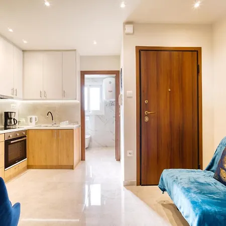Blue Horizon - Center Close To Metro Apartment *